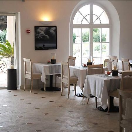 Hotel Villa Les Rosiers グリモー エクステリア 写真